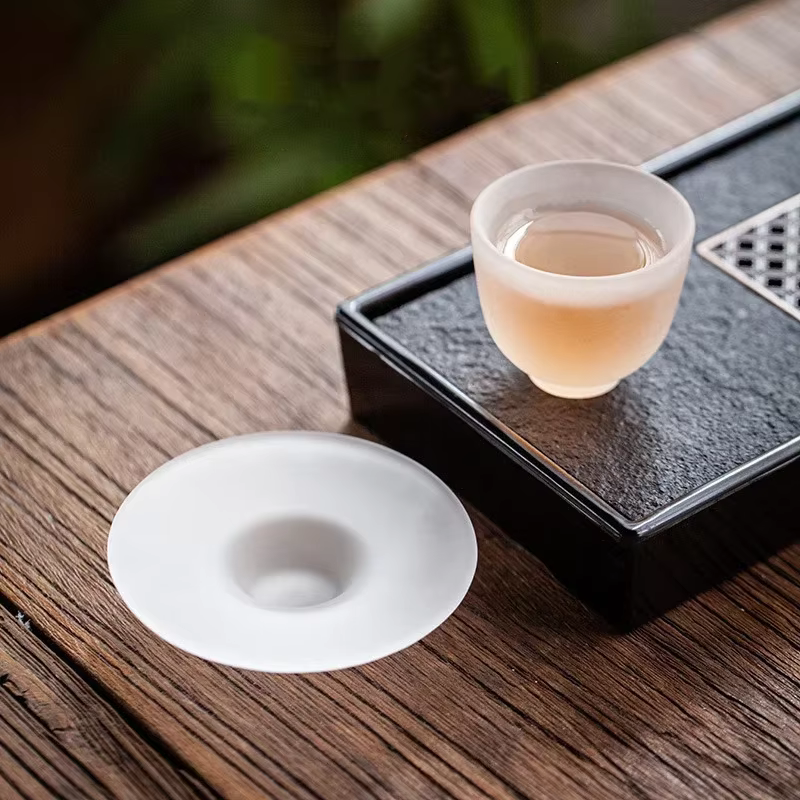 Tasses à thé givrées en forme de nuage