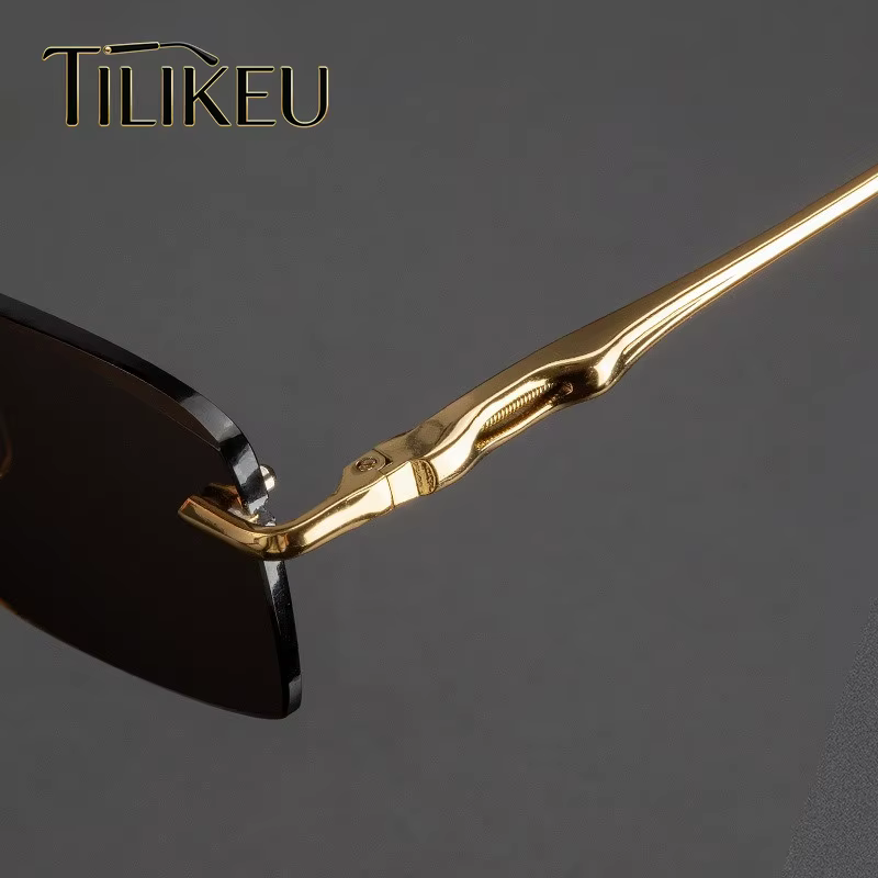 Nouvelles Lunettes de Soleil 2026 en Alliage et Verre Cristal Marron, Classiques pour Hommes, Carrées, Anti-Rayures, Sans Monture, Bords Taillés, Verres Solaires UV400