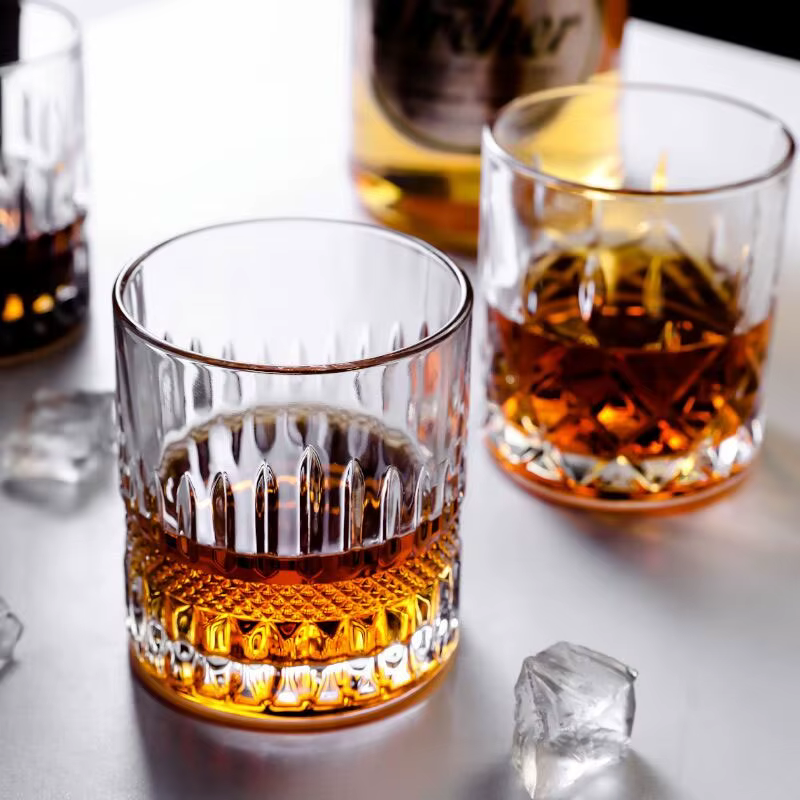 Verre à cocktail créatif