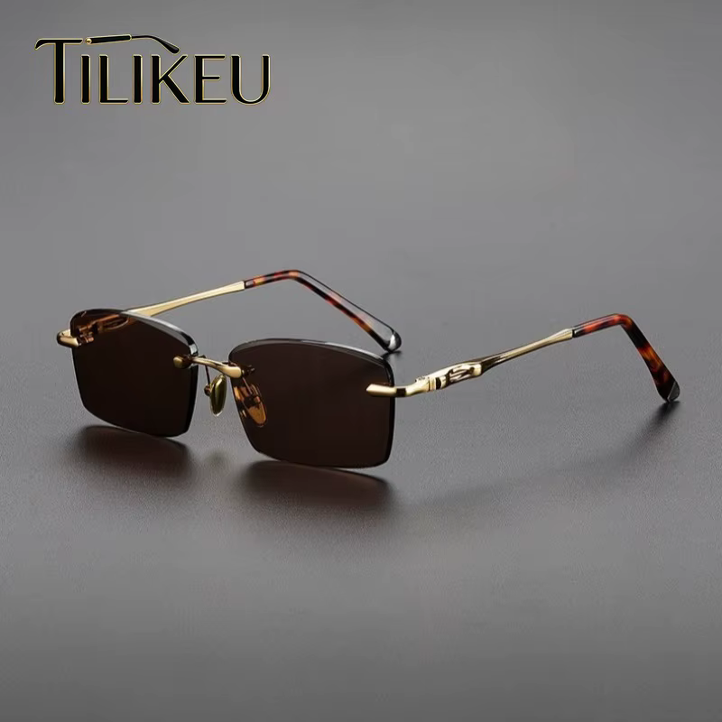 Nouvelles Lunettes de Soleil 2026 en Alliage et Verre Cristal Marron, Classiques pour Hommes, Carrées, Anti-Rayures, Sans Monture, Bords Taillés, Verres Solaires UV400