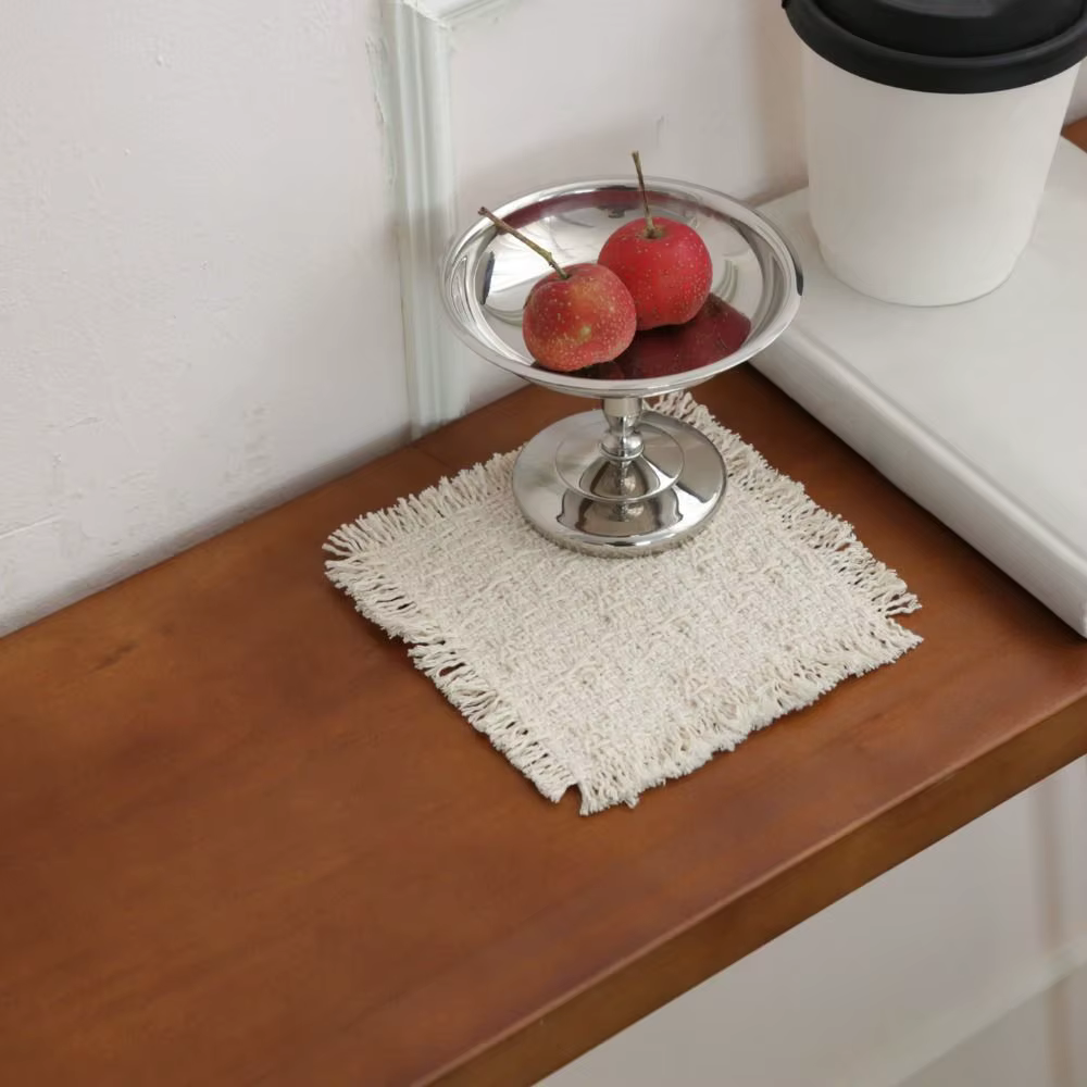 Nouveau set de table en coton de couleur beige