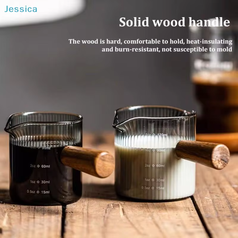 ♥ Tasse à mousse de lait en verre côtelé avec poignée en bois