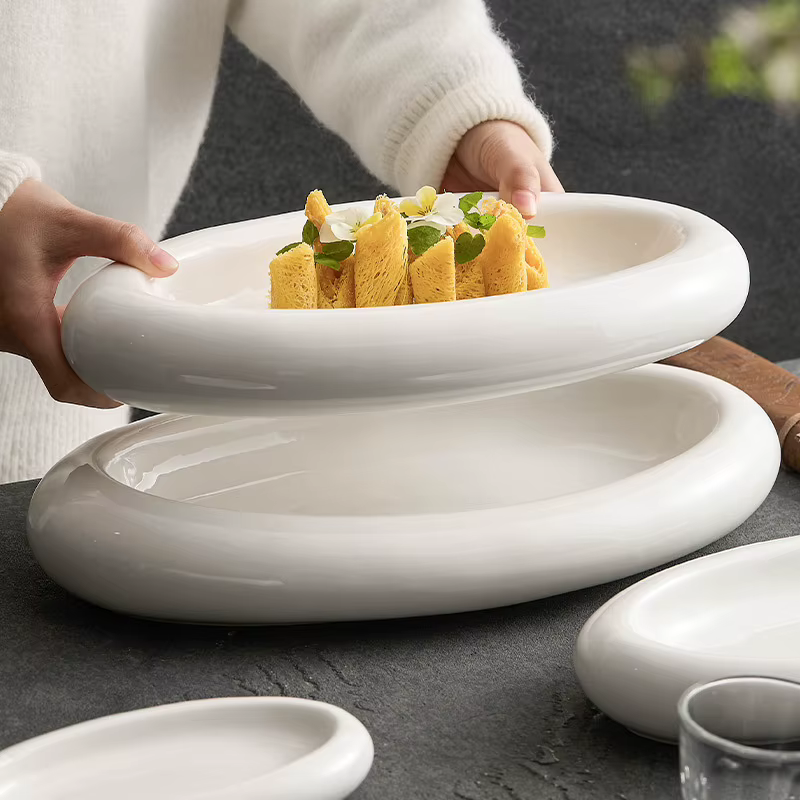 Assiette occidentale en céramique à double couche isolante