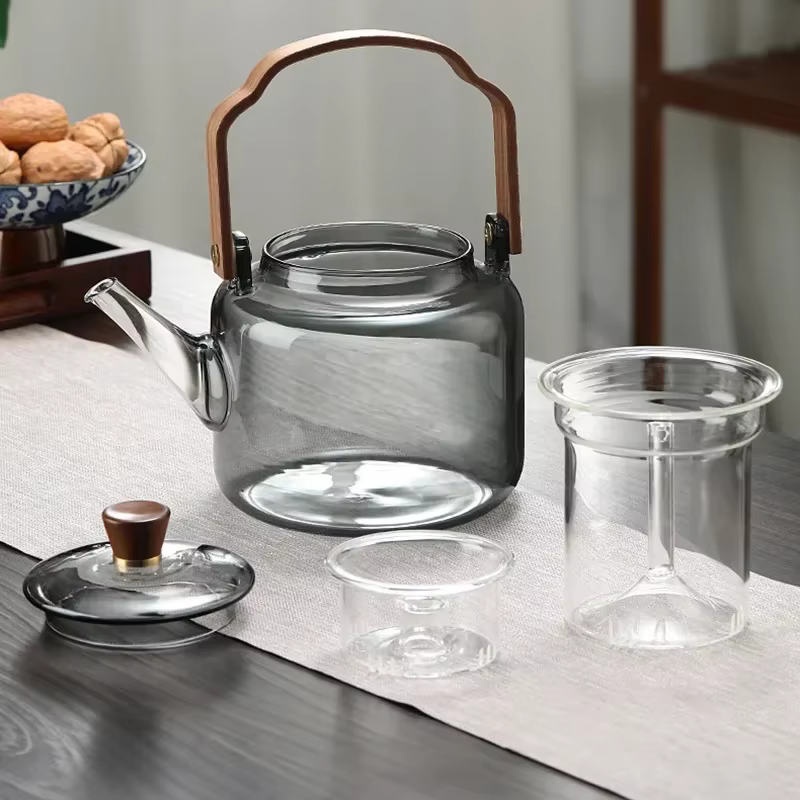 Théière en verre gris de 1