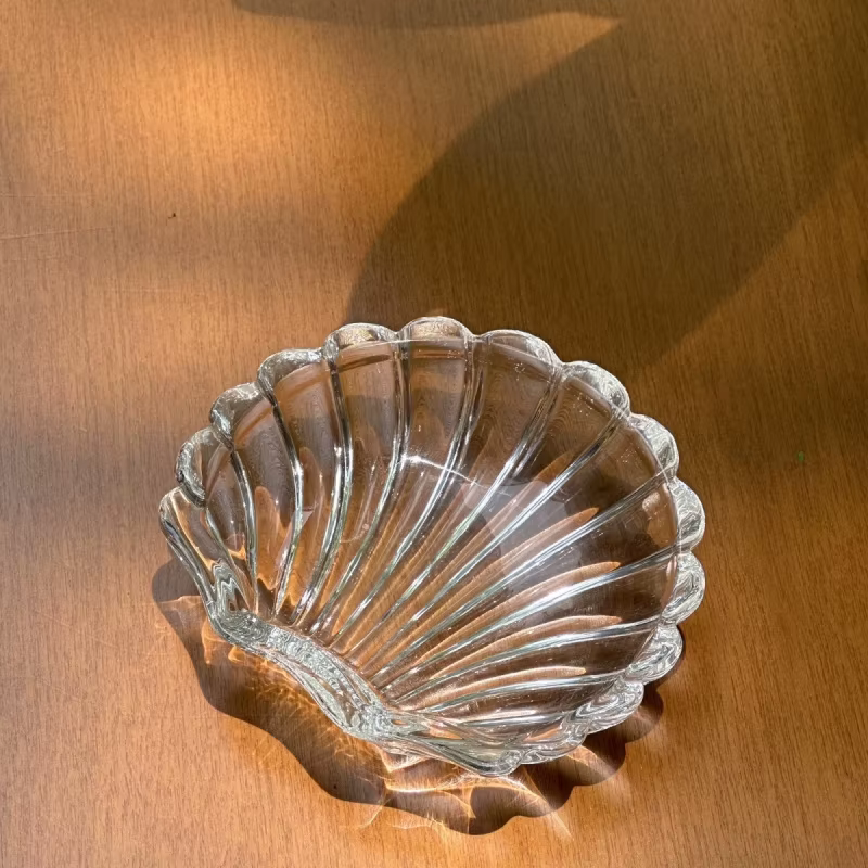 Plat en verre à coque en verre