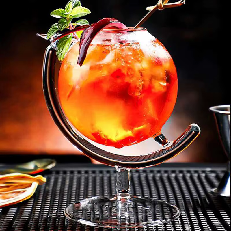 Tasse à Cocktail en forme de Globe