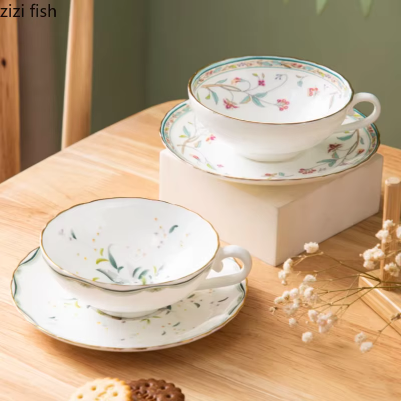 Tasse à café et thé Sophia China et ensemble de cuillères S/05 er