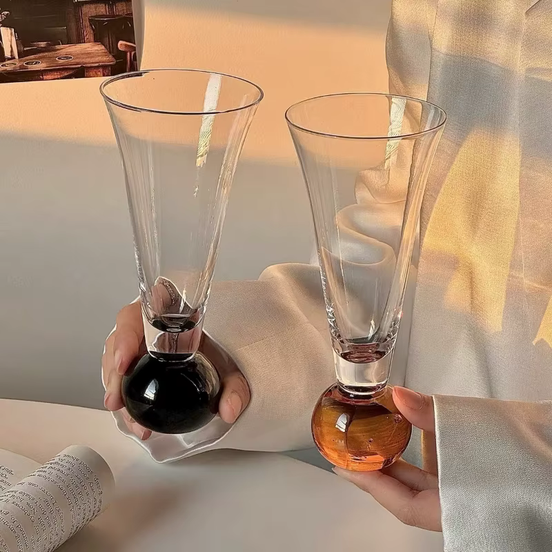 Verre à Champagne planète créative
