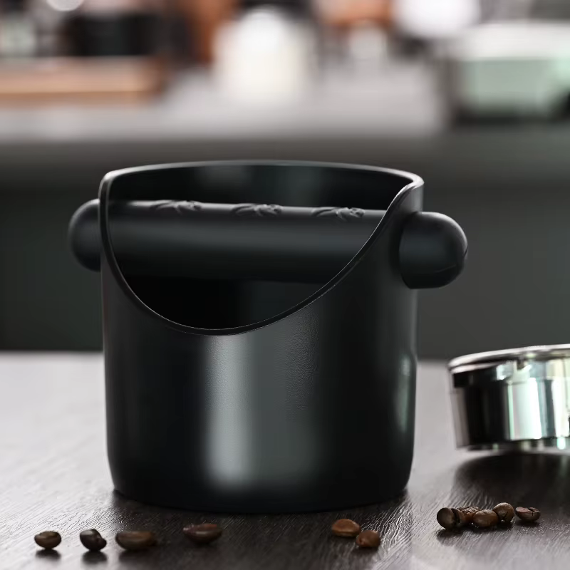 Boîte à café pour moer les déchets et les marches