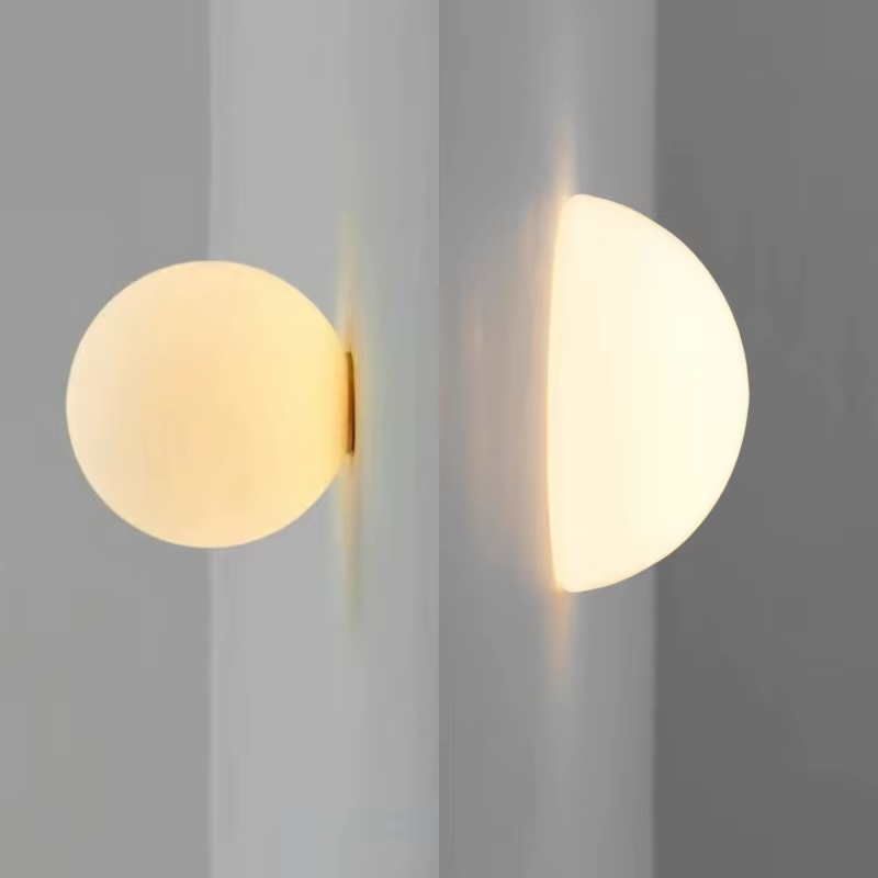 Applique murale LED boule de verre nordique, base dissimulée, blanc laiteux, décor de fond de canapé breton, balcon, allée, porche, chambre, lampe de chevet