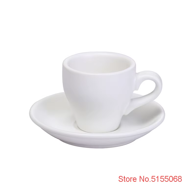 Tasse à expresso noire imbibée
