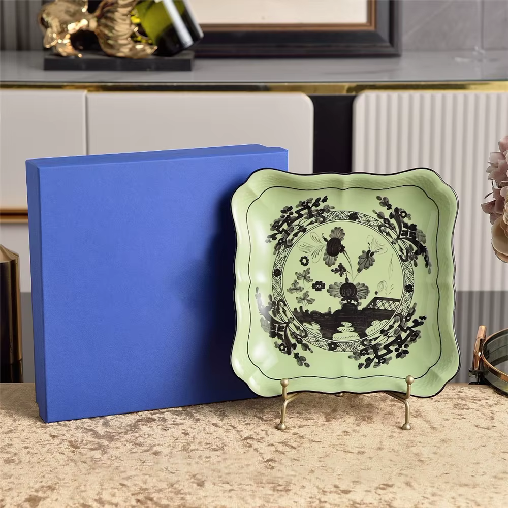 Paquet de vaisselle en céramique imprimé