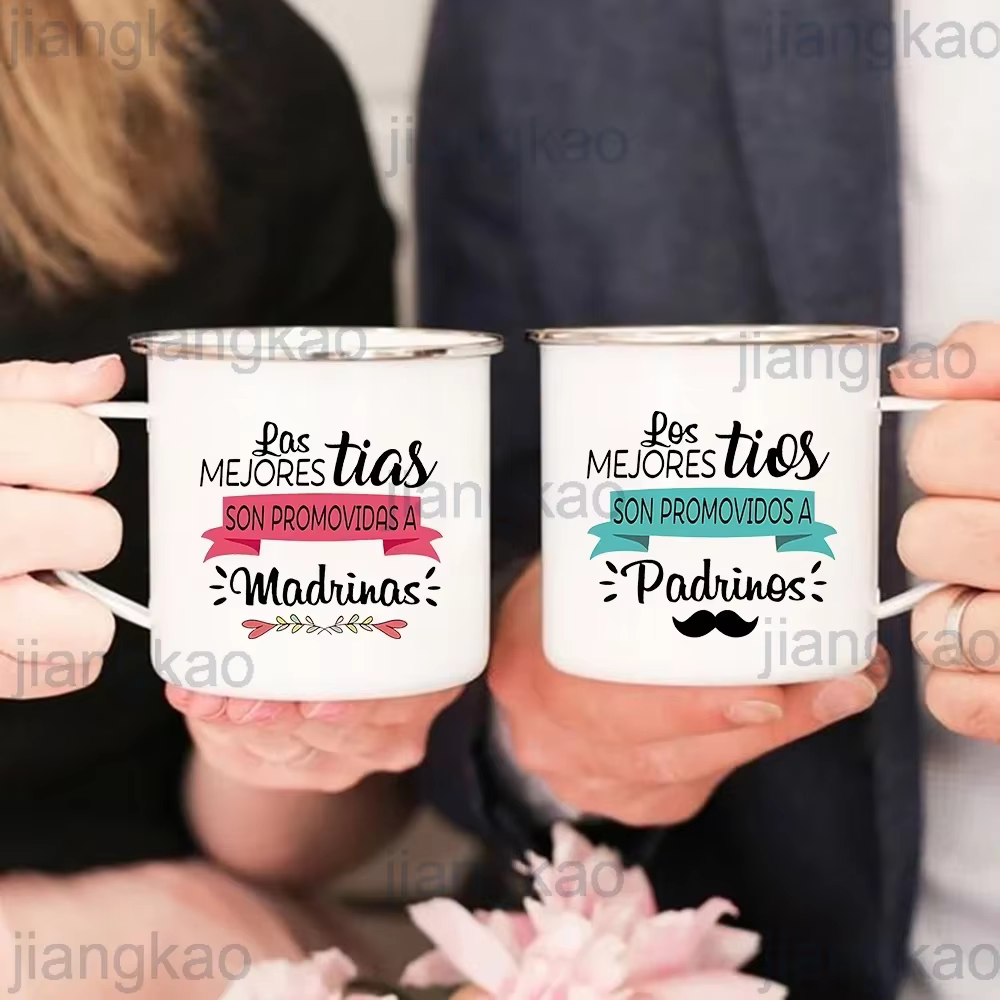 Tasse imprimée promu à la marraine/père