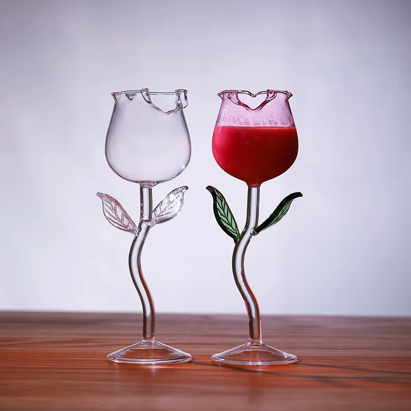Verre à champagne en forme de rose