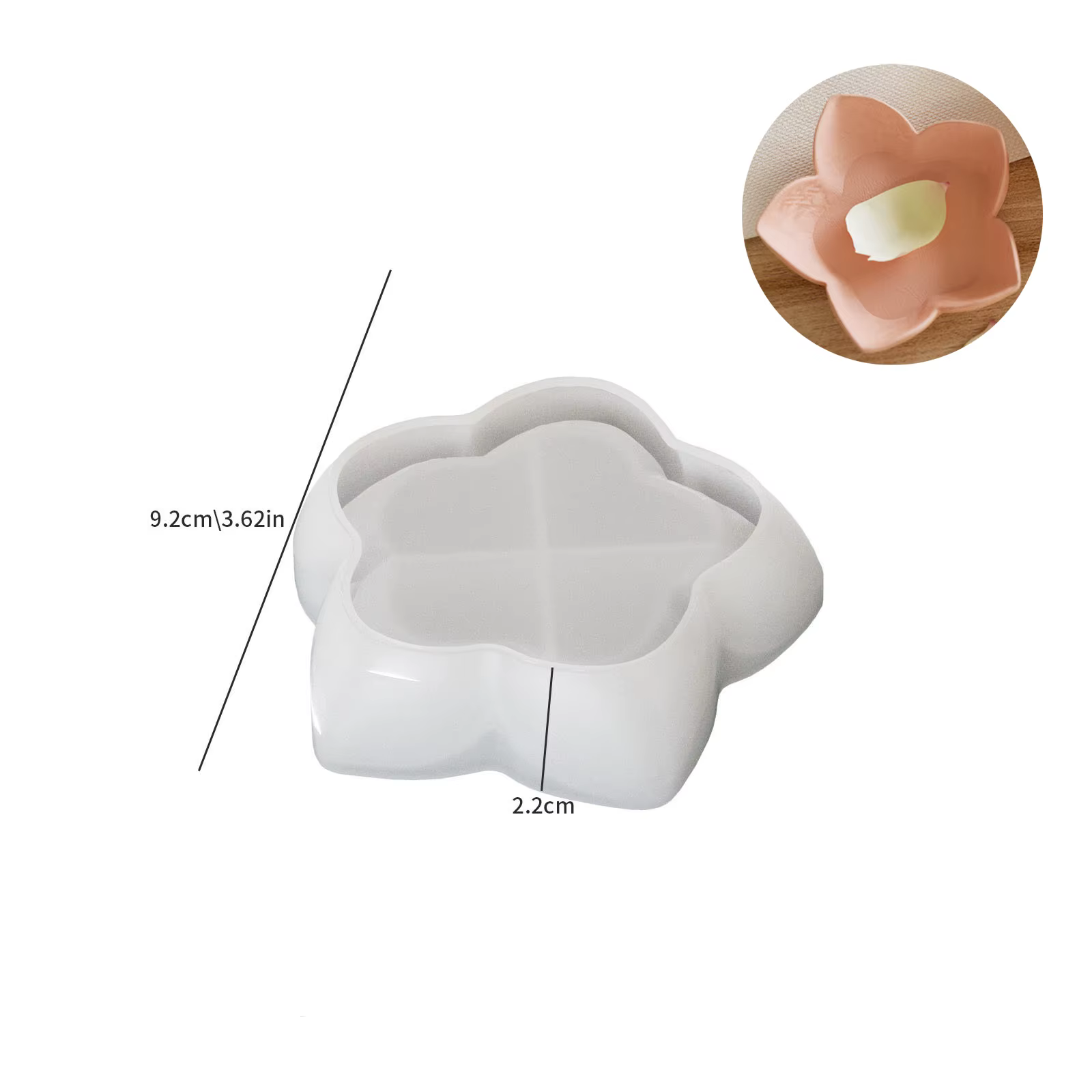 Assiette en forme de pétale