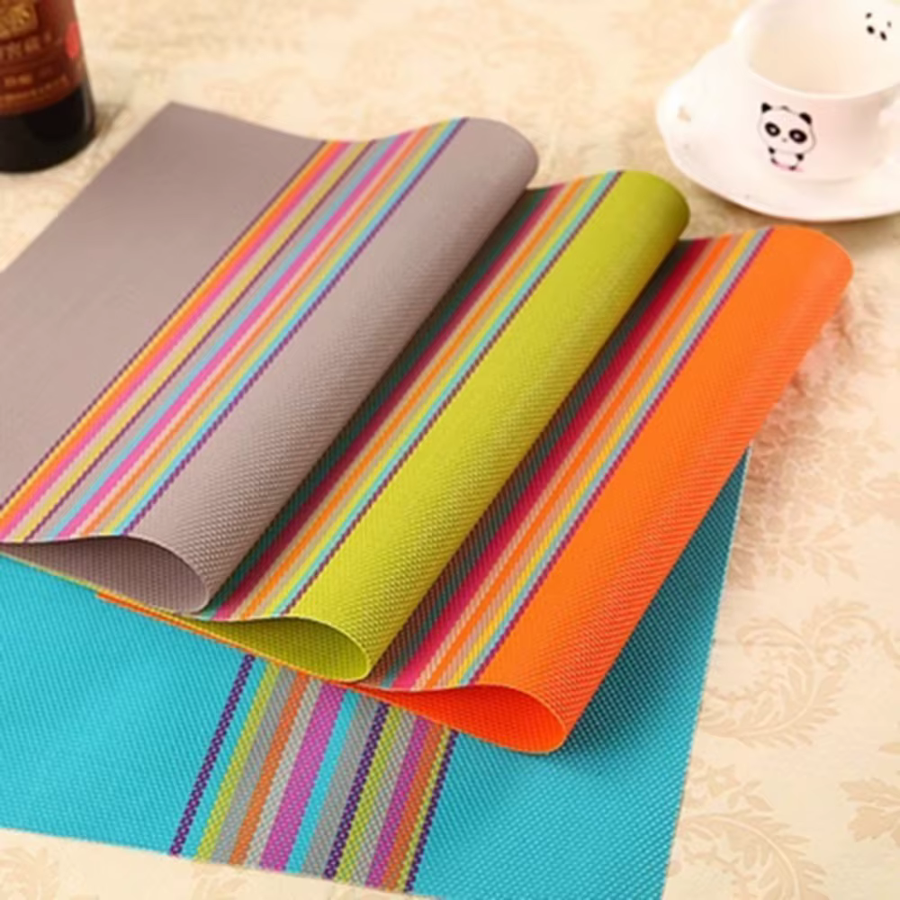 Tapis de Table à bande colorée en PVC