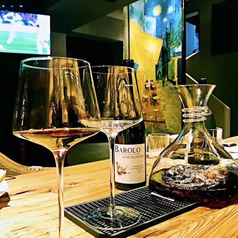 Verre à vin rouge en cristal bordeaux