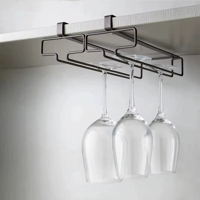Support de rangement suspendu pour verres à vin sous armoire