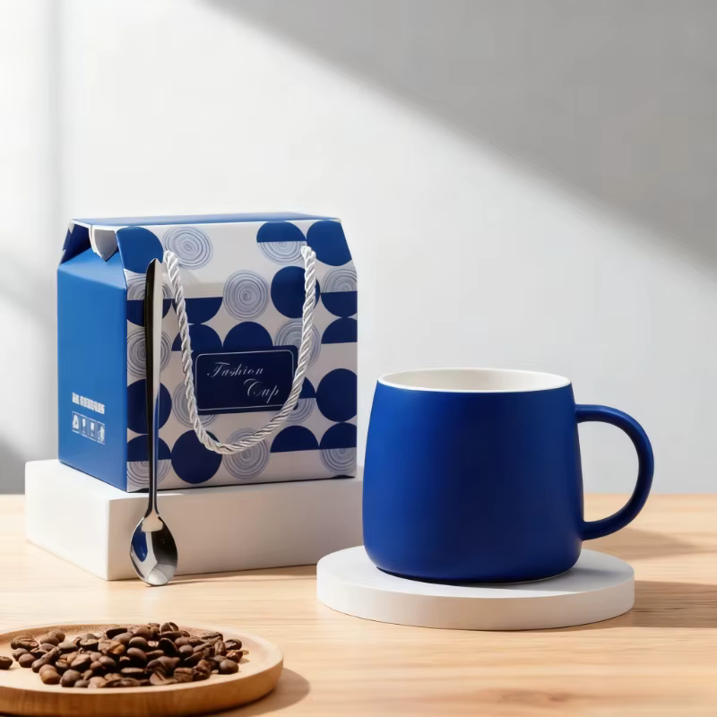 Tasse en céramique bleue à encre de 500ml