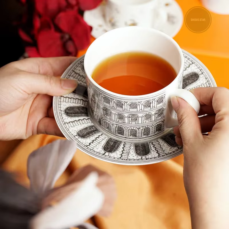 Tasses en céramique italienne