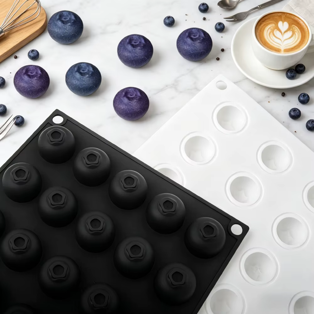 Moule en silicone à 35 cavités en forme de myrtille pour faire des gâteaux mousse