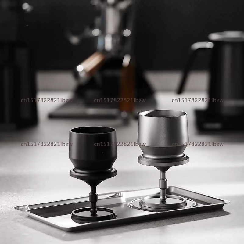 Shaker doseur pour expresso