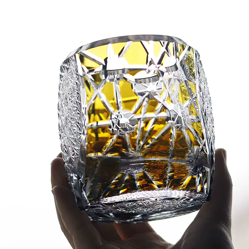 Verre à whisky en cristal japonais fait à la main