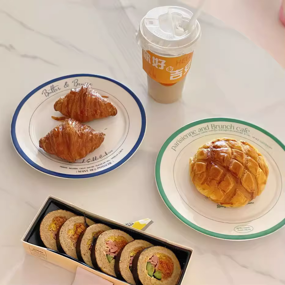 Plat français individuellement rond en céramique