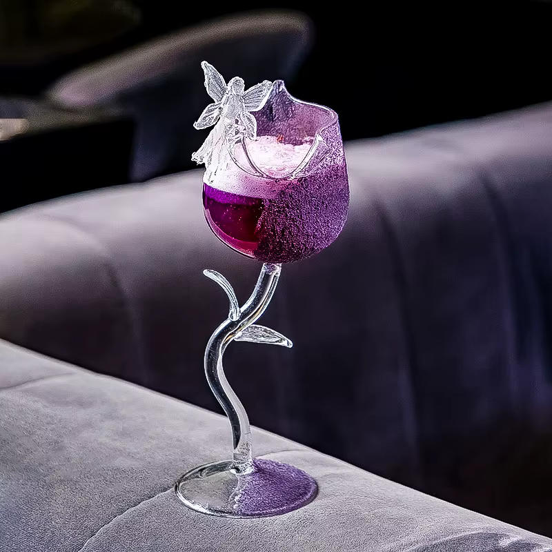 Verre à champagne en forme de rose