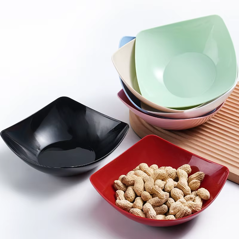 Bol à quatre pattes de forme spéciale de style créatif nordique