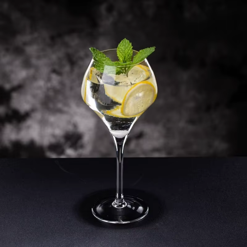 Verres à Cocktail Créatifs en Forme de Tulipe