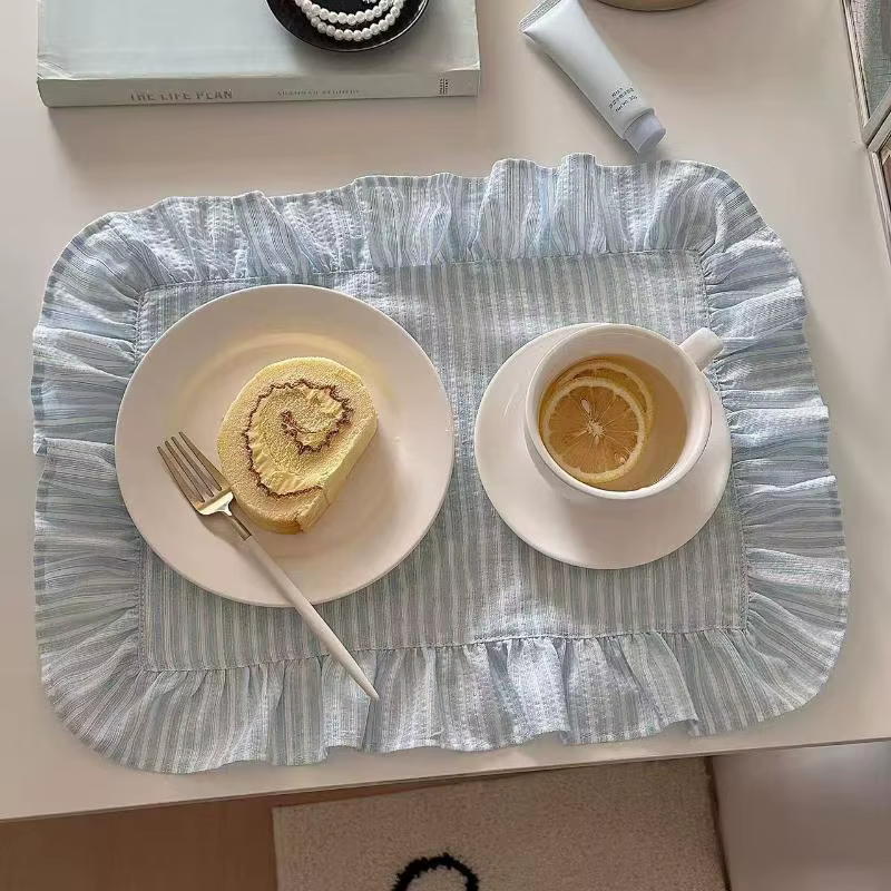 Napperons à volants rayés rose et bleu – Ensemble de décoration de table mignon pour la cuisine
