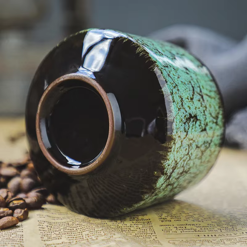 Petite tasse à café en céramique