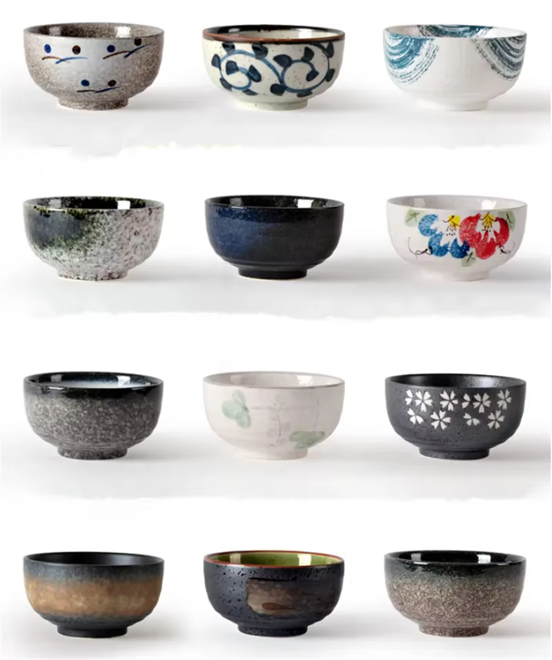Filles à soupe de riz japonais