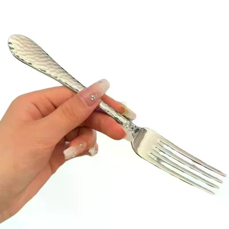 Fourchette à dîner en acier inoxydable