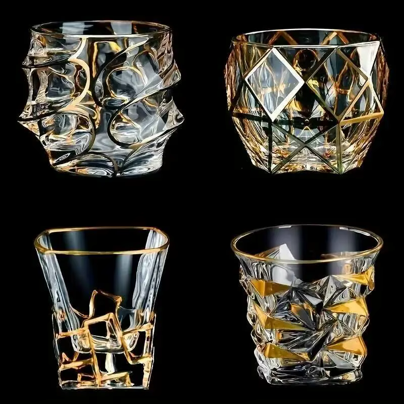 Verre à whisky de luxe avec ligne dorée