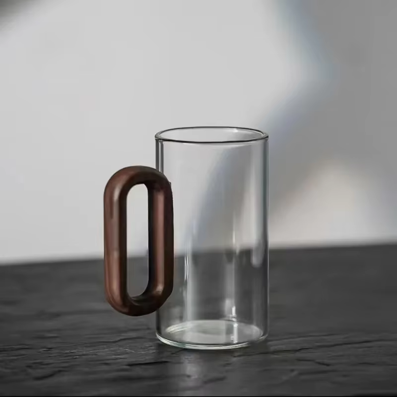 Tasse à boire créative avec poignée en bois gris fumé