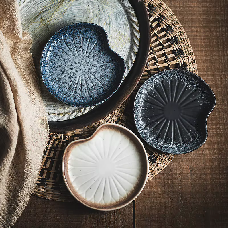 Assiette en céramique vintage élégante de 5 pouces