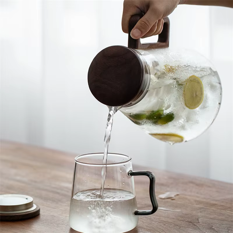 Pichet d'eau froide en verre de grande capacité 2000ML