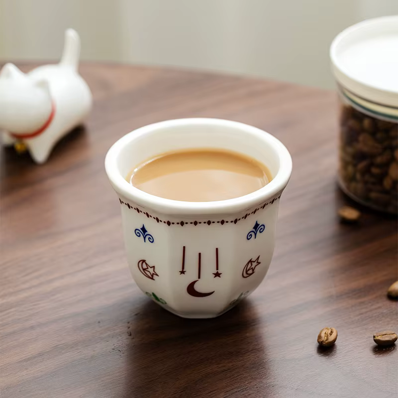 Tasse à café en céramique en forme d'étoile et de lune