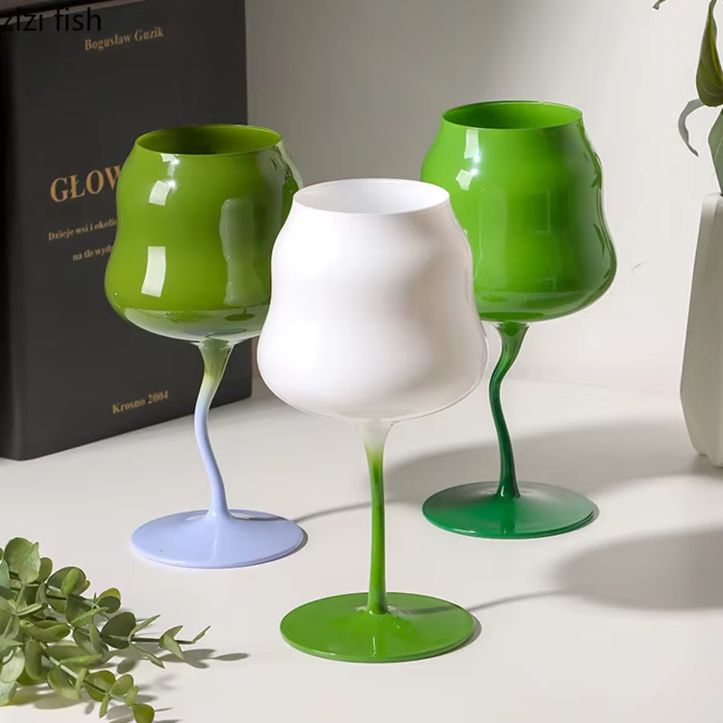 Tasse en verre à pieds hauts de Style crème
