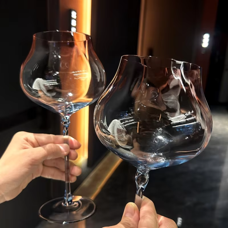 Verres à vin rouge nickel é de grande capacité