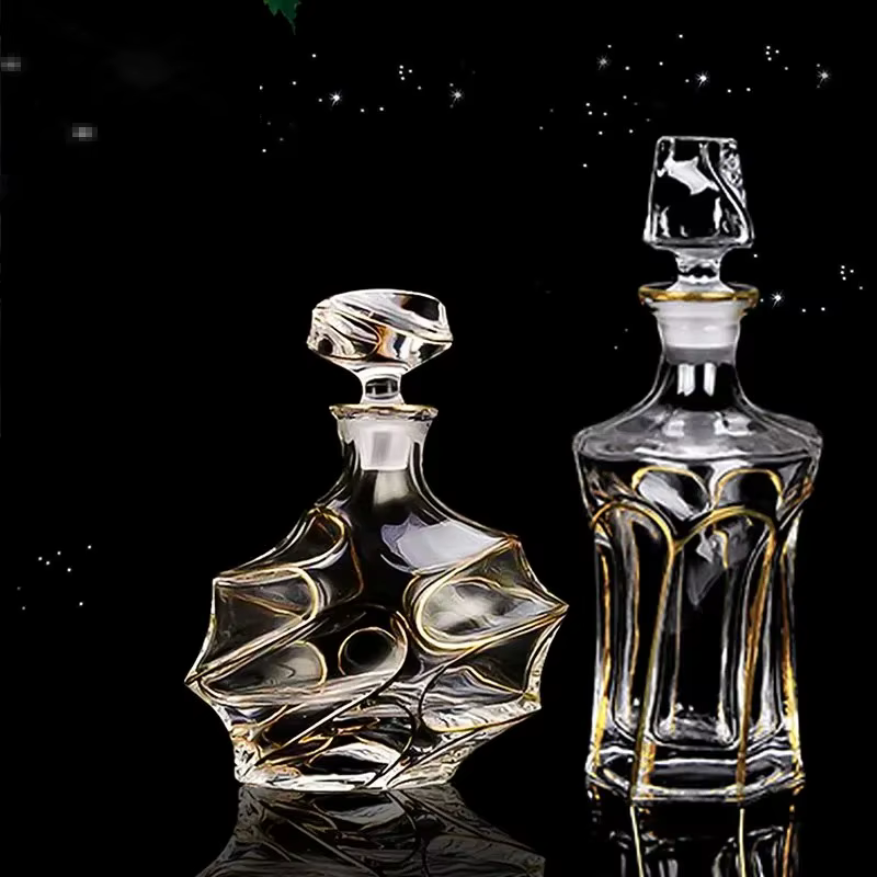Carafe à vin rouge en verre de cristal