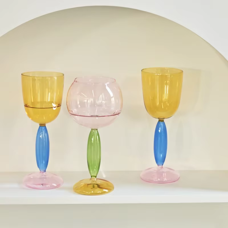 Verre à vin coloré, 1 pièce