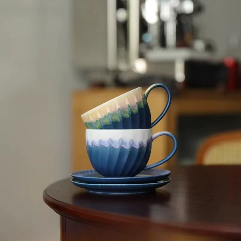 Tasse à café en céramique dégradée élégante