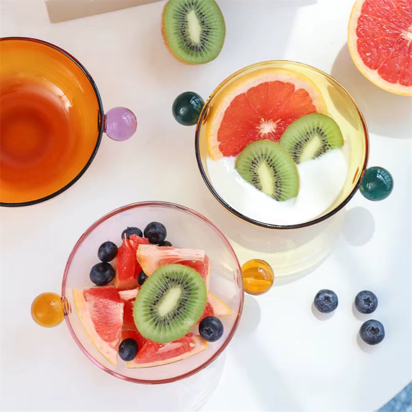 Filles à salade de fruits en verre coloré à double poignée boule