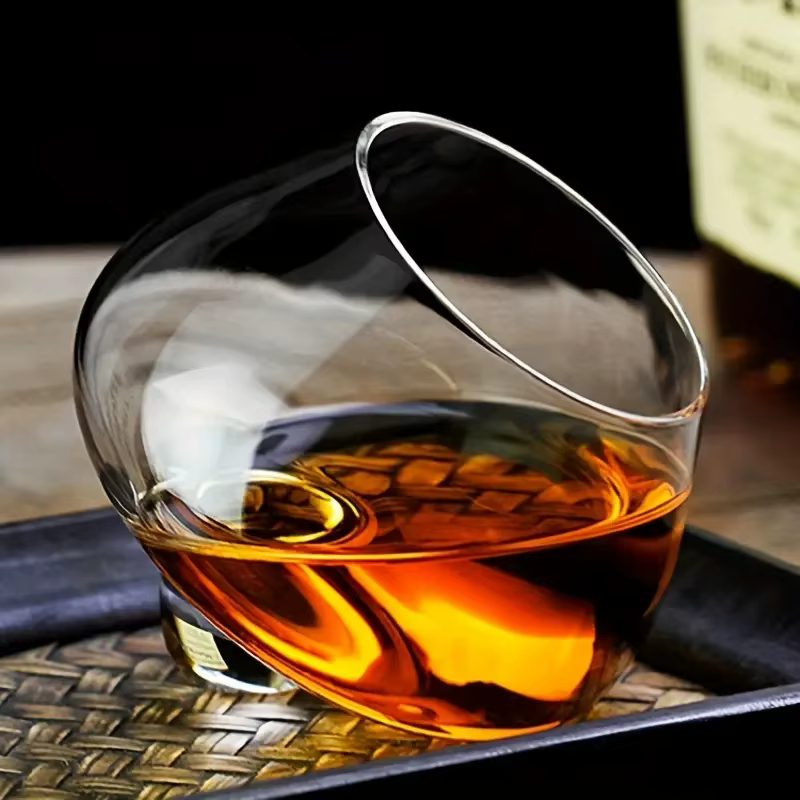 Verres à whisky rotatifs pour le ventre et la bière