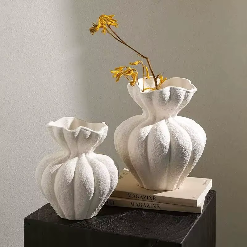 Vase en céramique française unique avec charme Wabi-Sabi