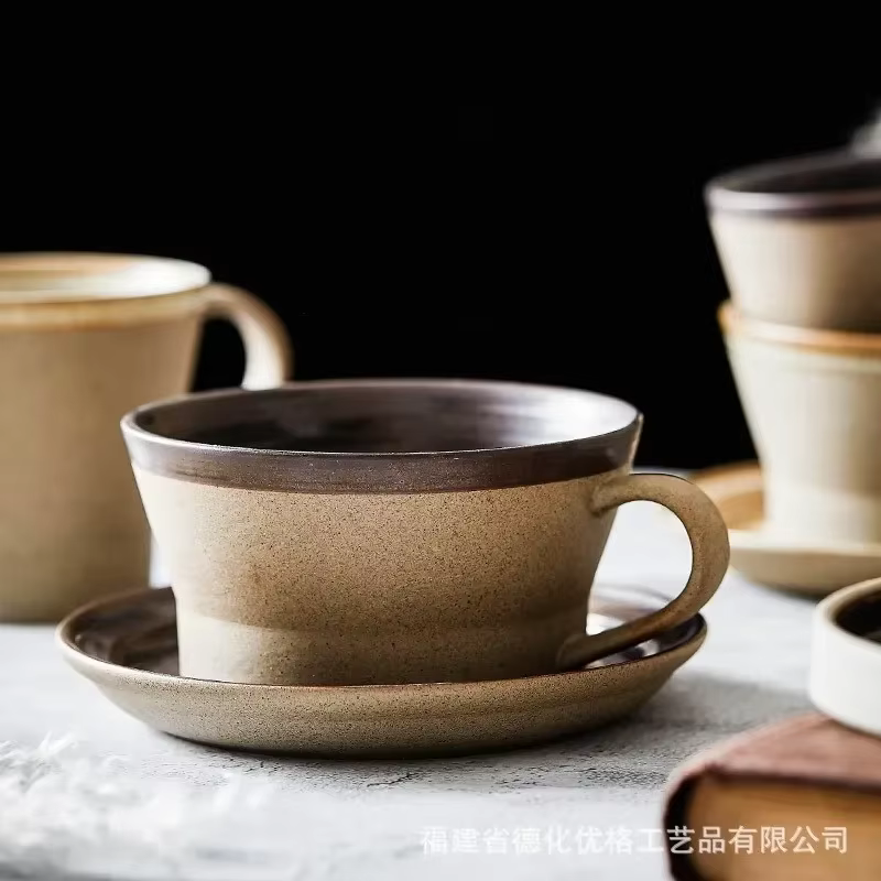 Ensemble de Tasses à Café en Poterie Rétro