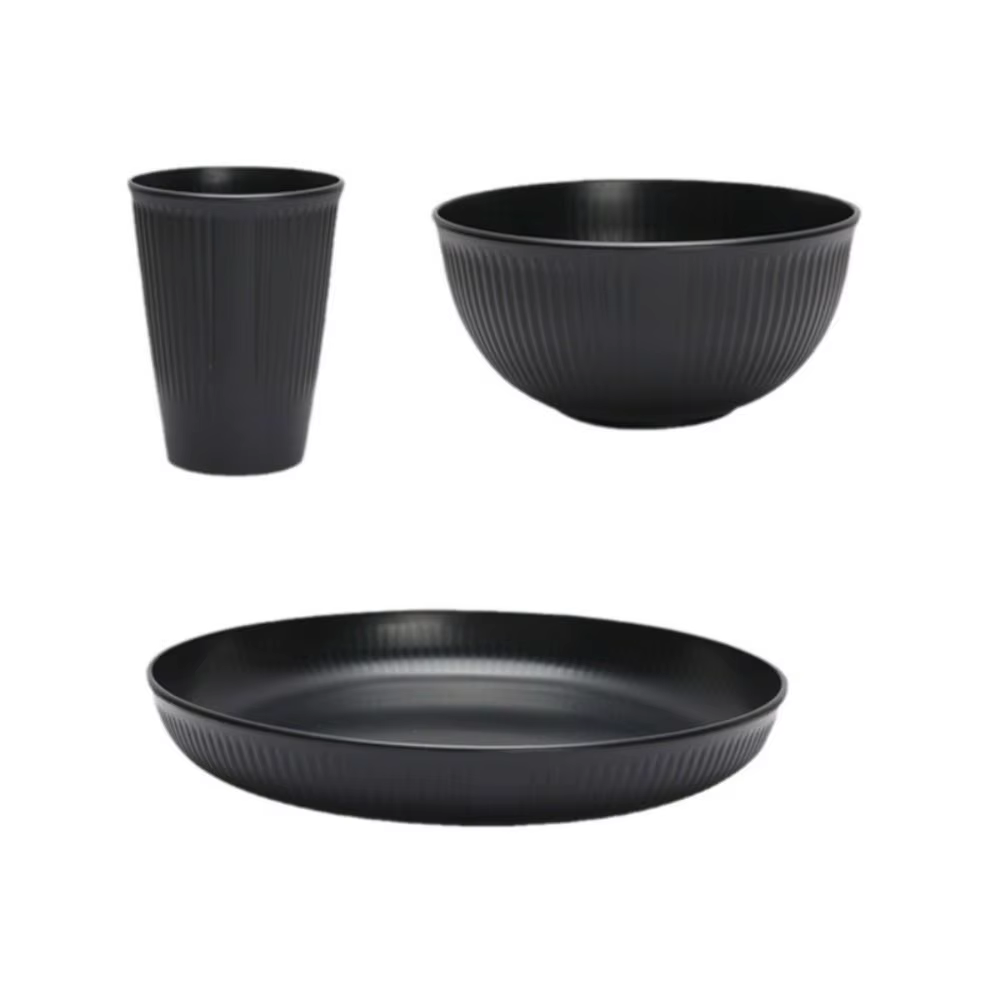 Ensemble de couverts en plastique noir